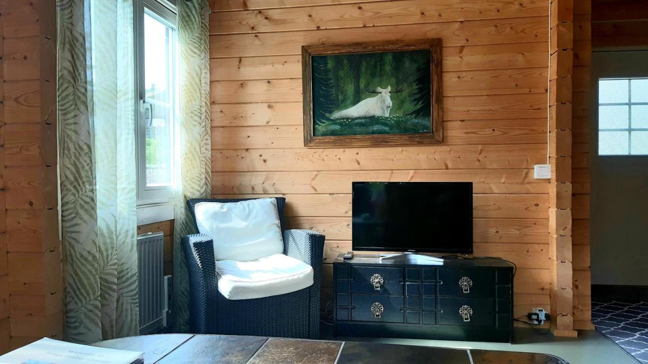 Froeya Timber Cottage 阿尔维卡 外观 照片